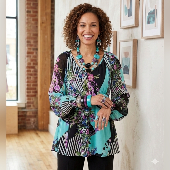 Top - Picture 2 of 16